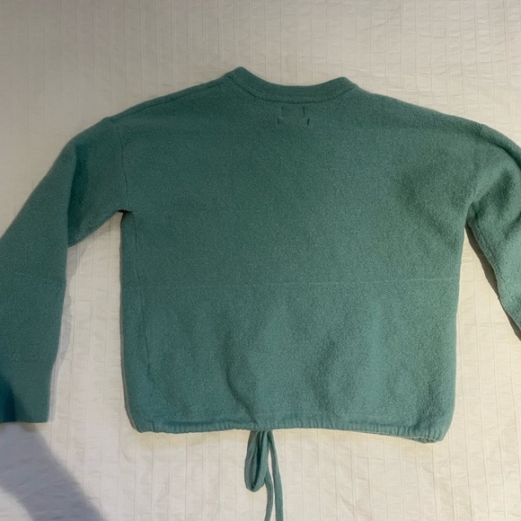 Nicole Miller Merino Wool long sleeve Top - Picture 3 of 6